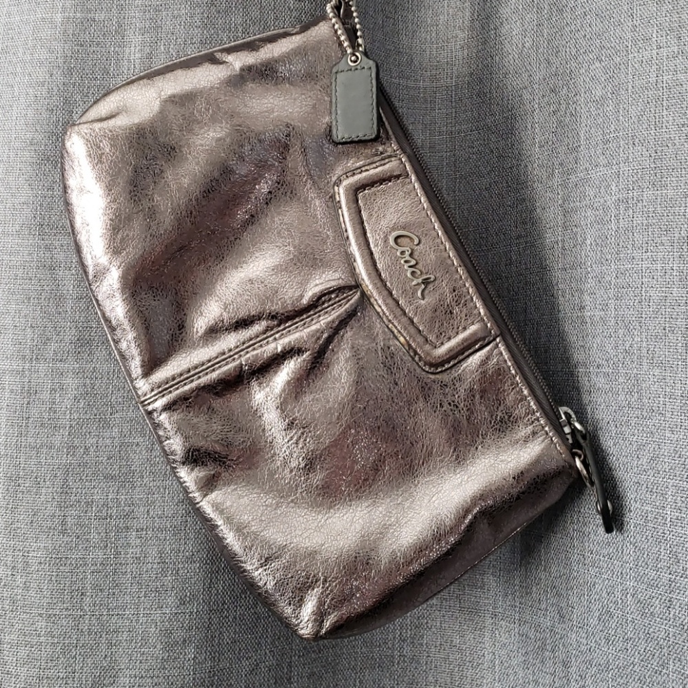 BOGO 50% off 🌟 Silver Coach wristlet